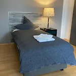 מלון דירות Haus Berlin 3*