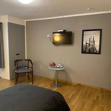 Haus Berlin 3* Hagen (Arnsberg)