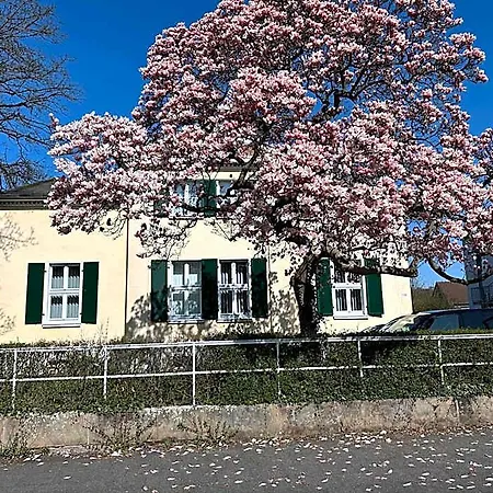 Haus Berlin Apartahotel 3*